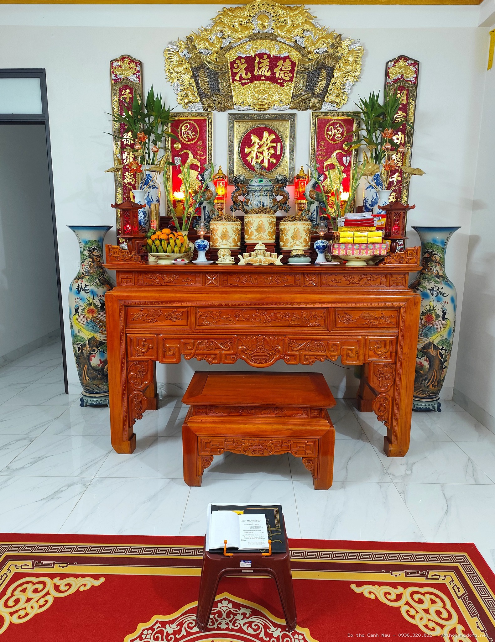 Bàn thờ 2 cấp hoa sen hiện đại - Đồ thờ Sơn Vũ